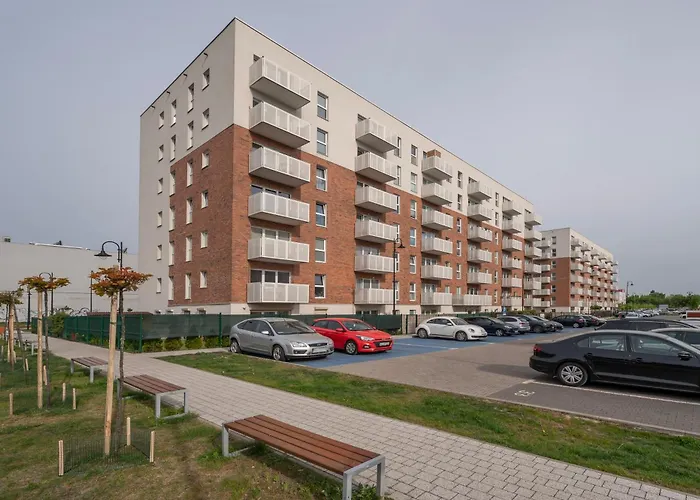 Wroblewskiego With Garden By Bookinghost Lägenhet